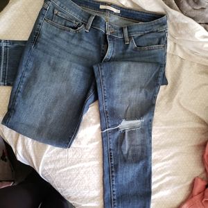 LEVI JEANS SIZE 29